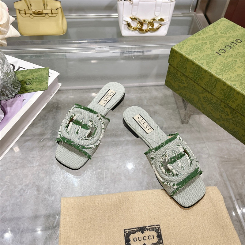 Gvc*1 interlocking g slide sandal light aquamarine