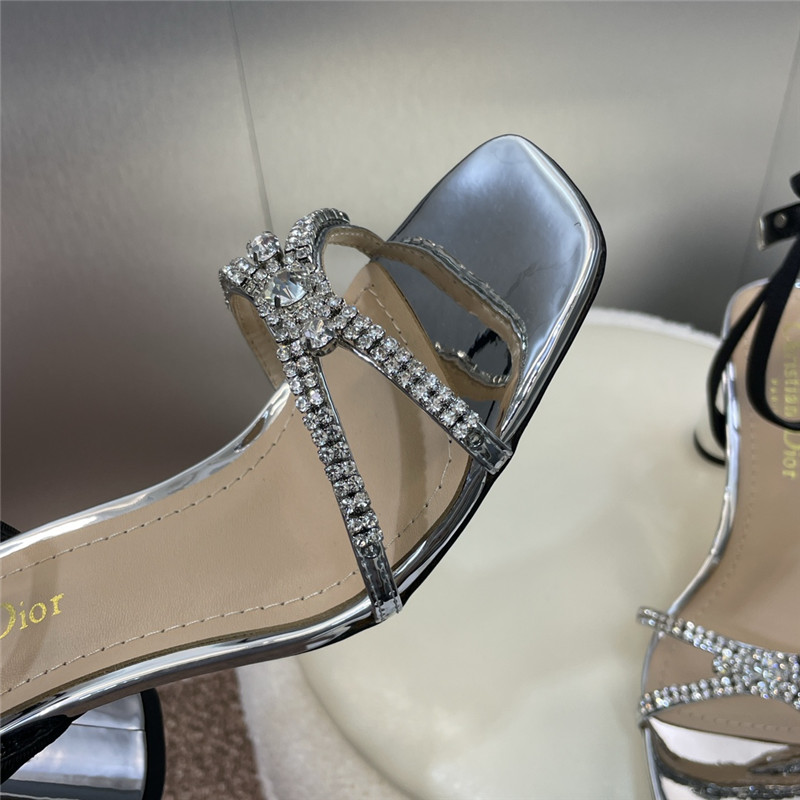 D10r sunset heeled sandals silver