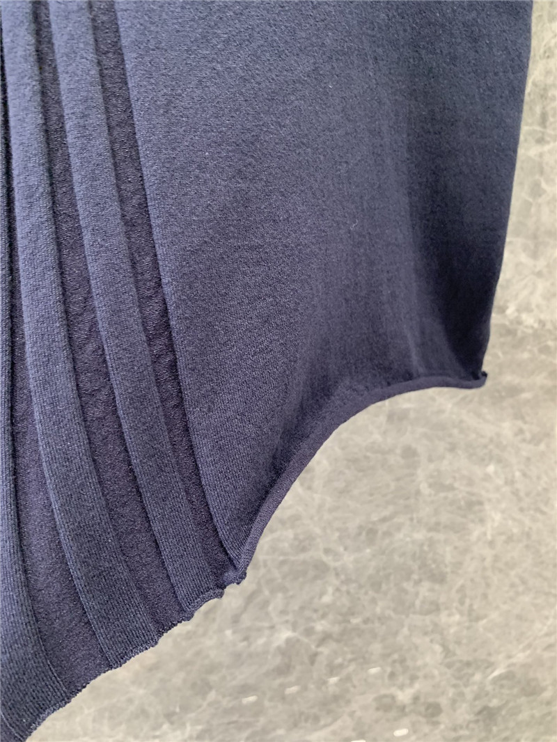 F**di irregular knitted short-sleeved top replica clothes