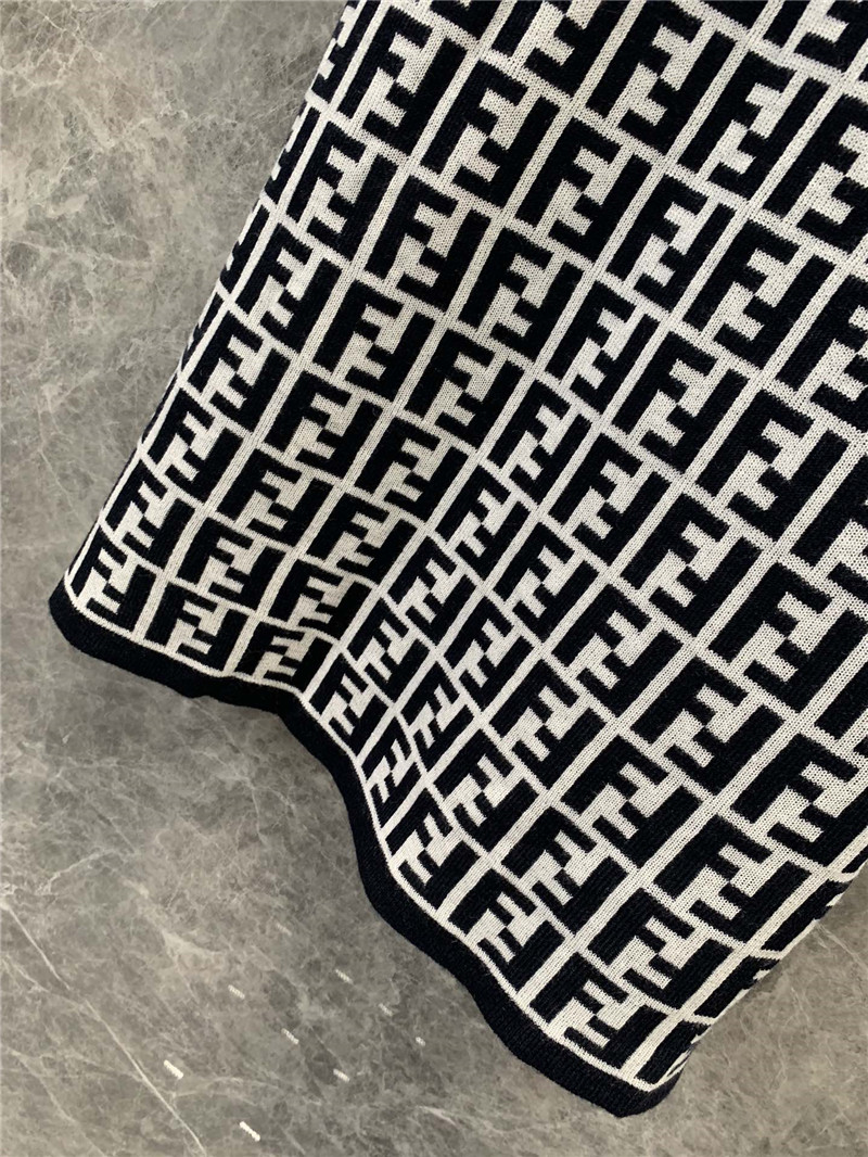 F**di presbyopic knitted short-sleeved dress replica clothing