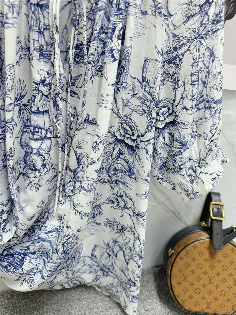 D10r elastic neck silk top replica d&g clothing