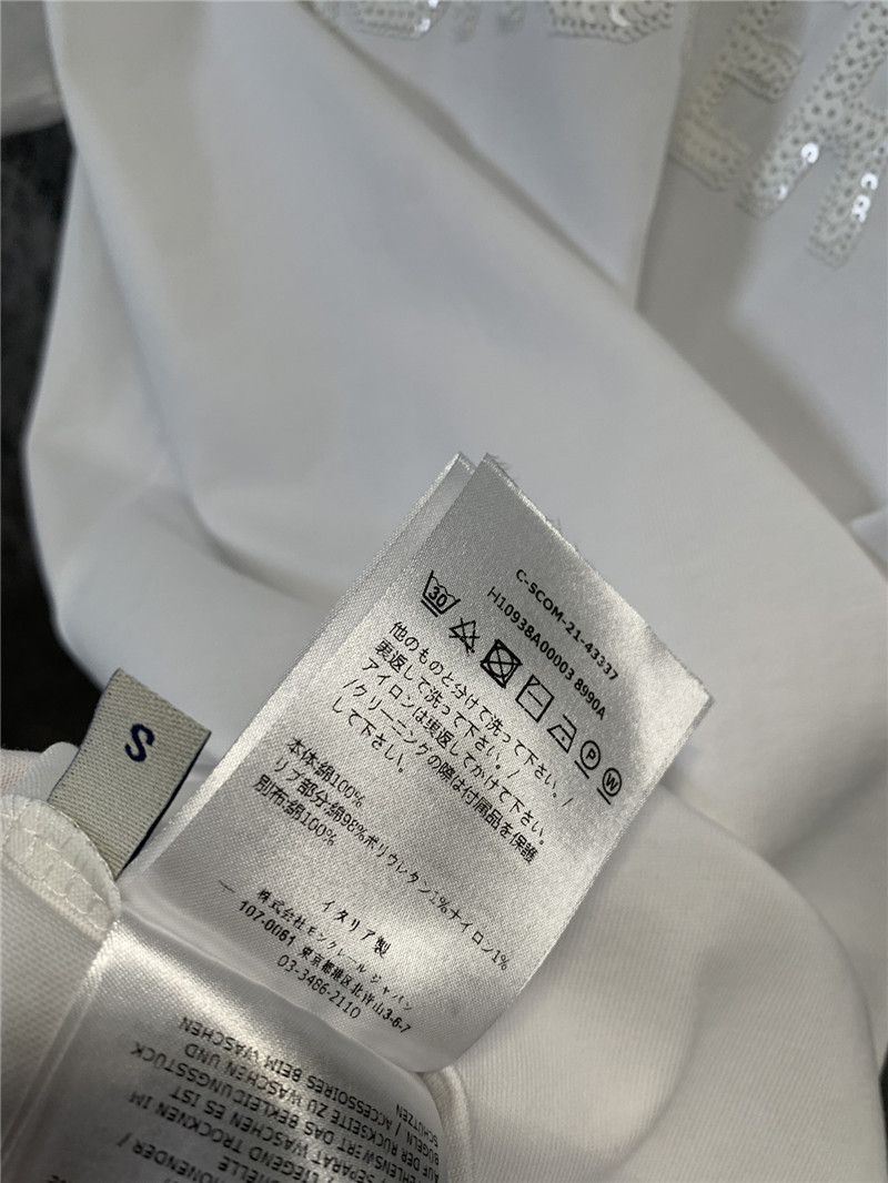 Moncler round neck short sleeve T-shirt replica designer clothes