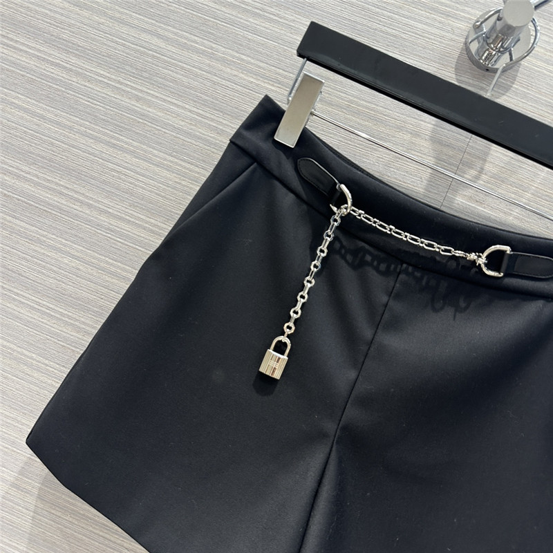 H**me5 metal chain straight shorts replica clothing