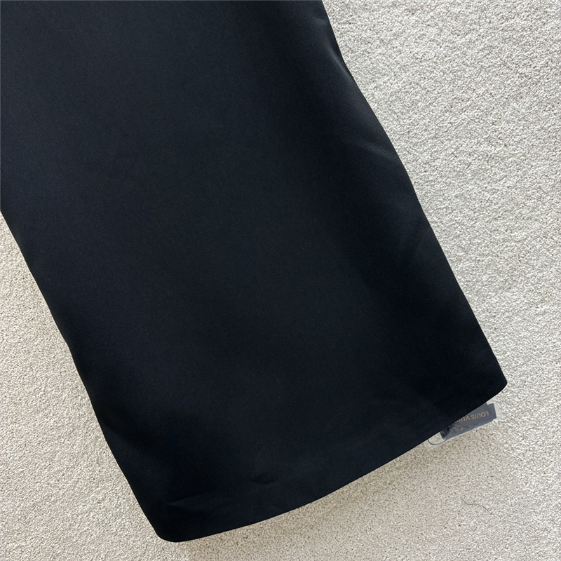 l0vis Vvtt0n lv logo chain strap shift dress replica clothes