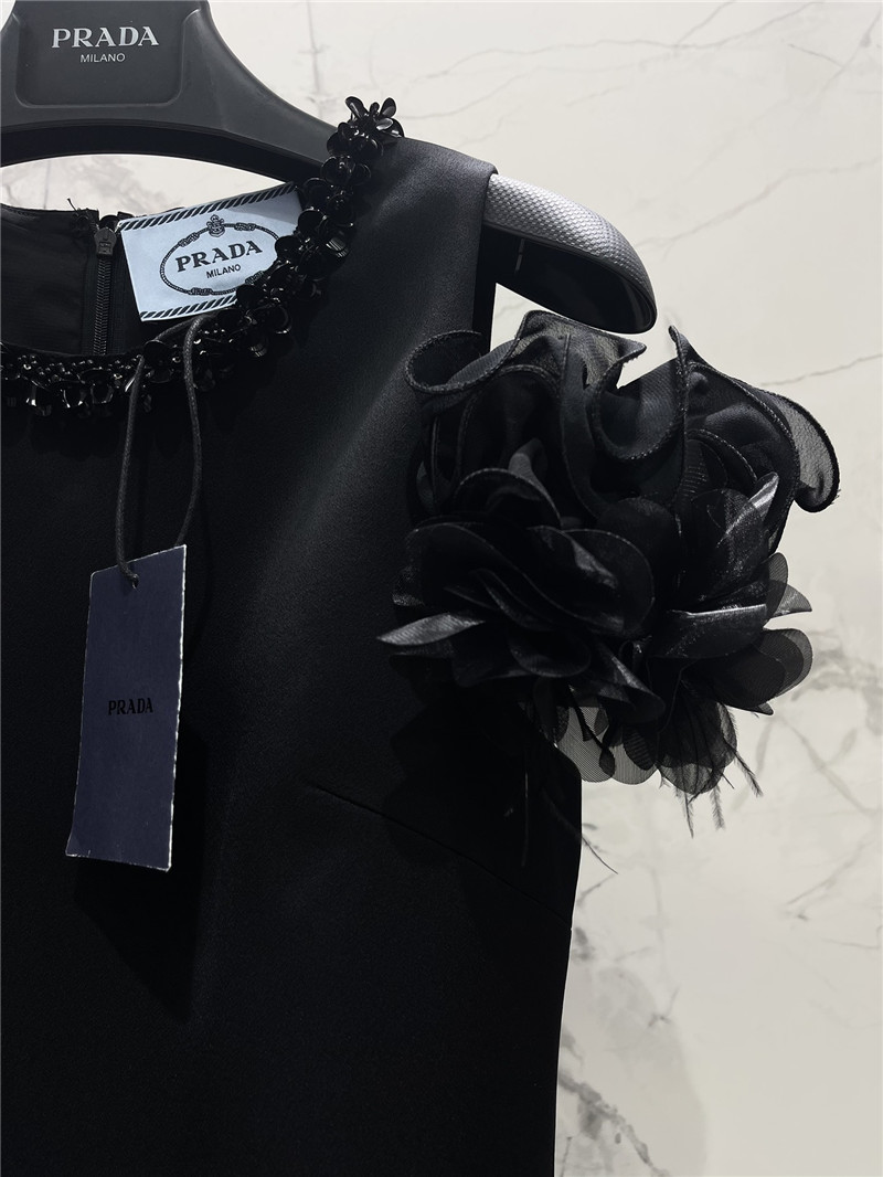 Pra*a new dress replica designer clothing websites