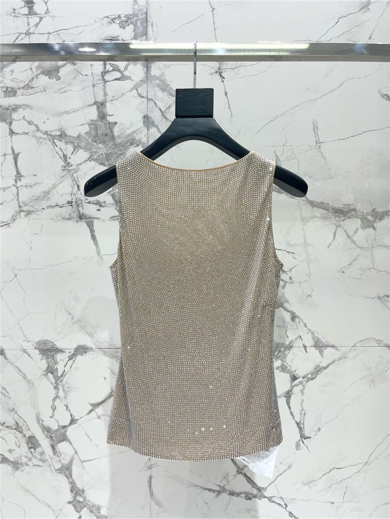 y51 hot D1am0nd vest + skirt suit replica clothing sites