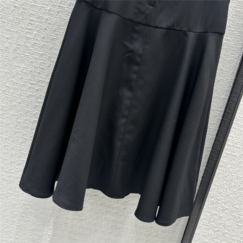 Va1e*ntin0 casual midi skirt replica d&g clothing