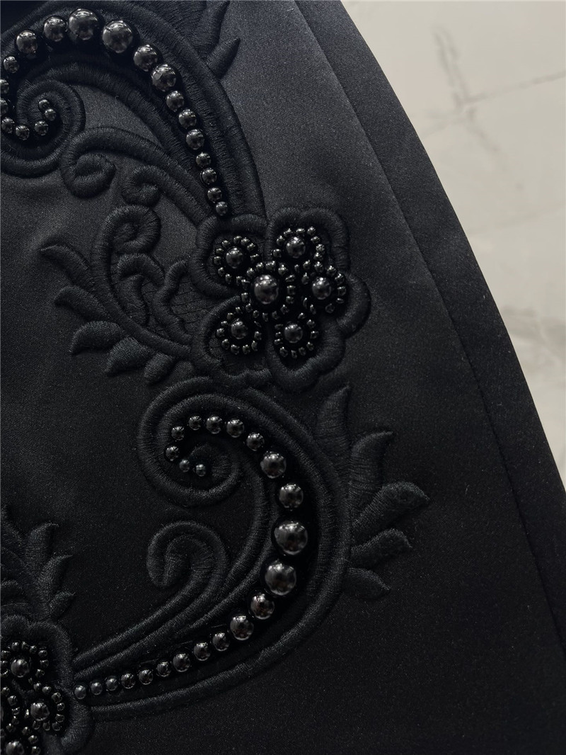 Y51 three-quarter shorts replica clothing