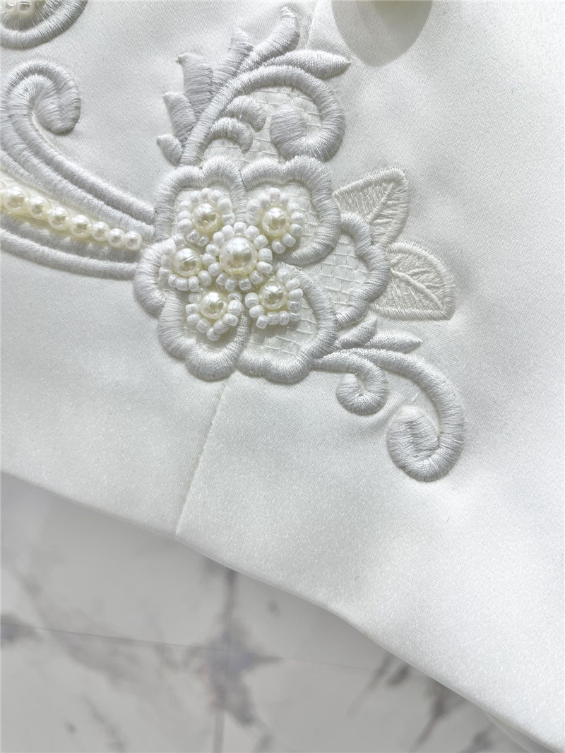 Y51 three-quarter shorts replica clothing