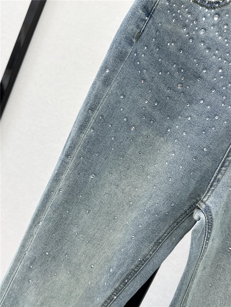 m1um1u hot D1am0nd jeans replica clothing sites