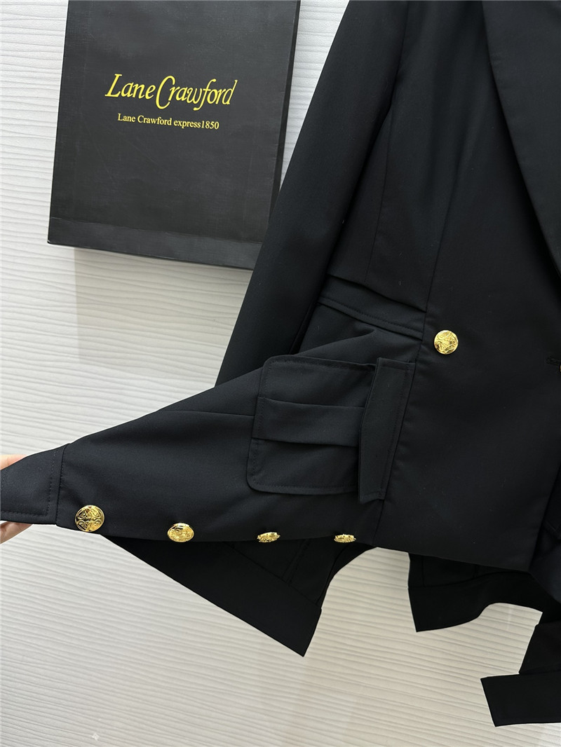 a1exa*der Mcqv*en blazer replica clothes