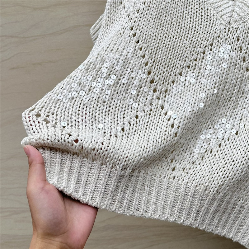 BC V-Neck Bat Sleeve Knit Vest