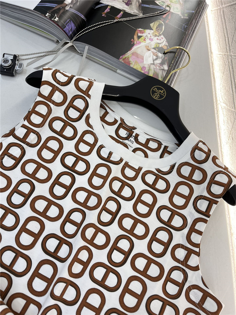 H**me5 pig nose vest   replica clothing sites