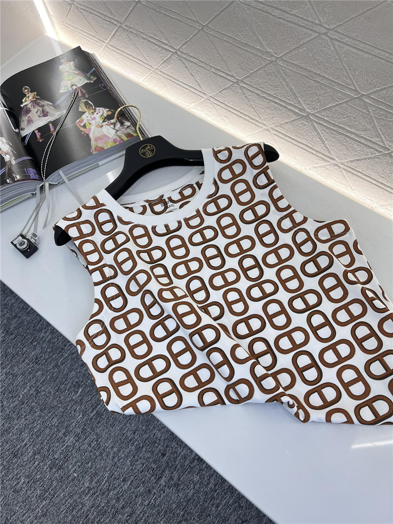 H**me5 pig nose vest   replica clothing sites