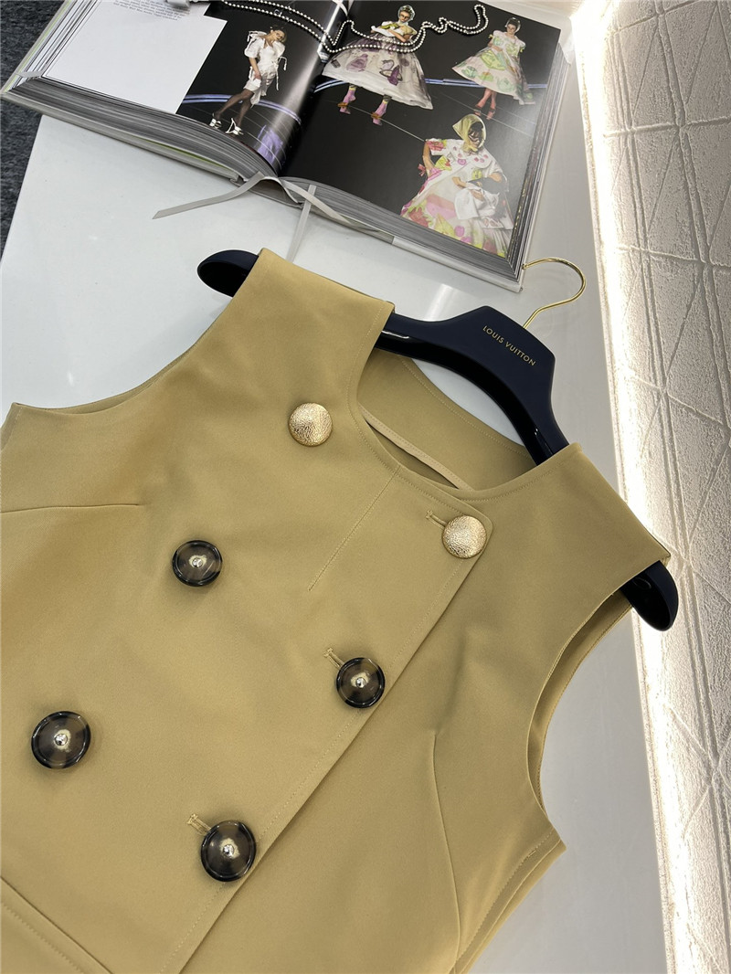 l0vis Vvtt0n lv double breasted vest replica d&g clothing