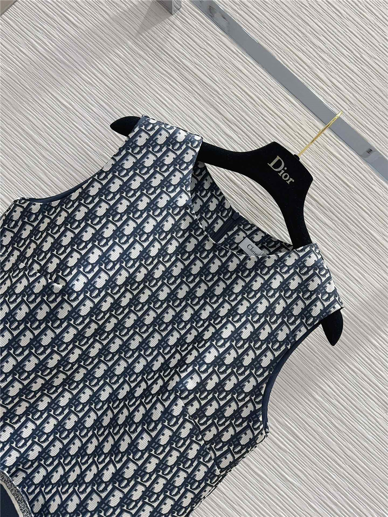 D10r sleeveless dress replica designer clothes