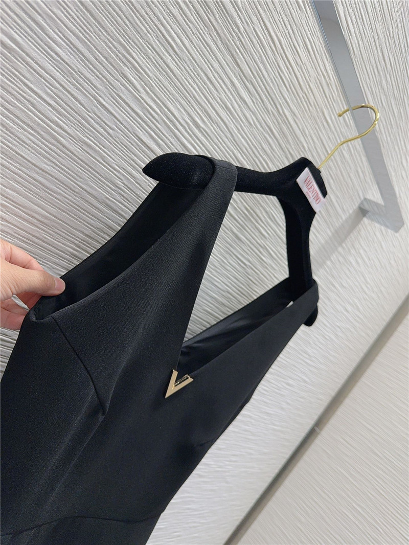 Va1e*ntin0 sundress replica designer clothing websites