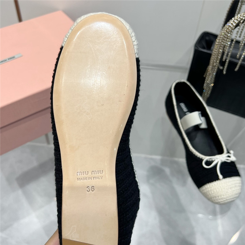 Miu Miu Cotton Crochet Ballet Flats in Black