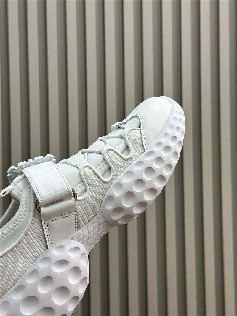 roger vivier D1am0nd buckle sneakers