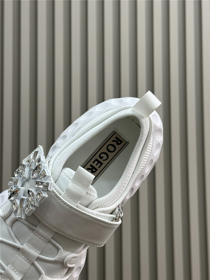 roger vivier D1am0nd buckle sneakers