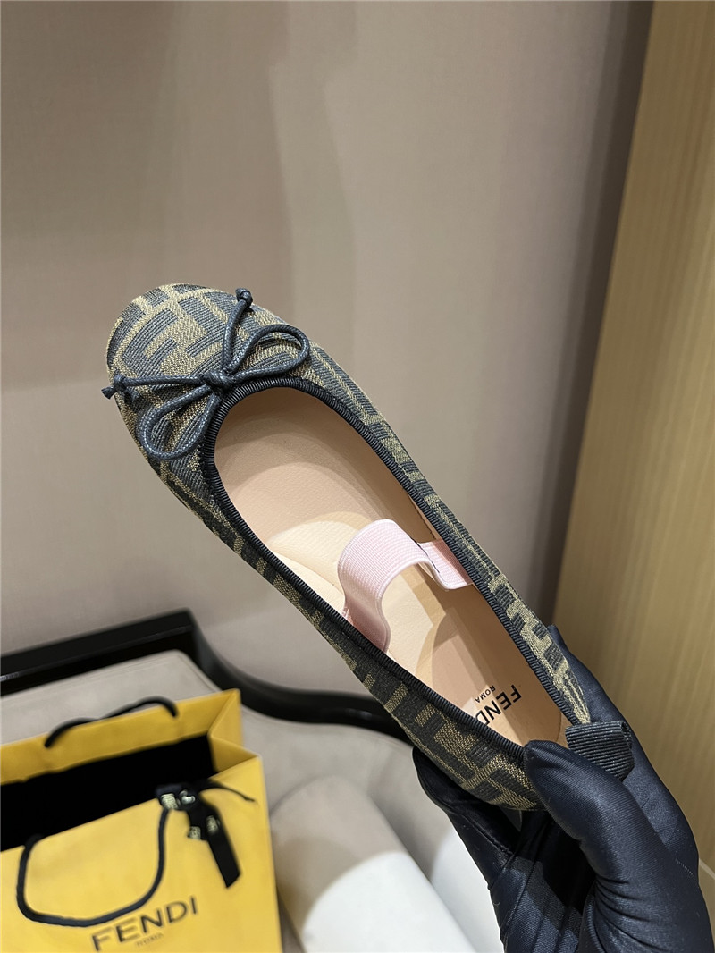 F**di junior ballet flats