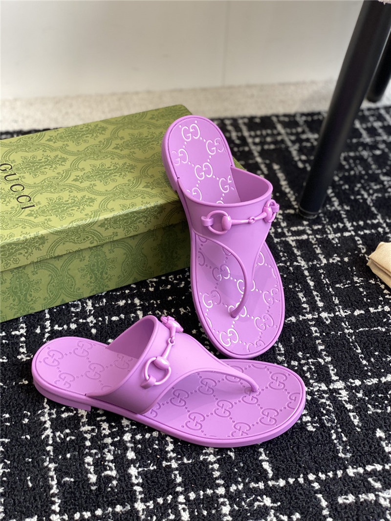 Gvc*1 horsebit thong sandals in purple