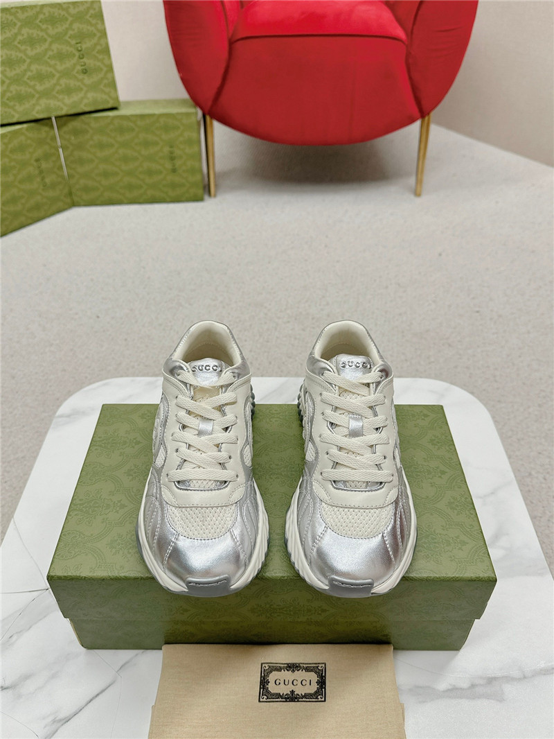 Gvc*1 silver patent leather platform sneakers