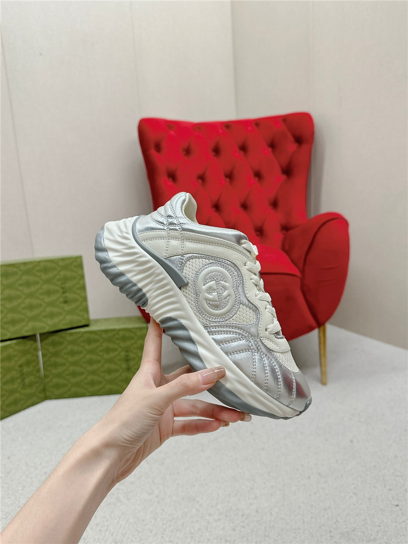 Gvc*1 silver patent leather platform sneakers