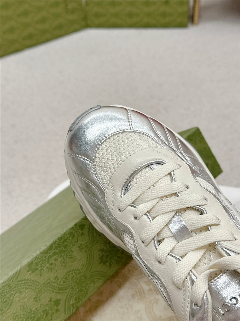 Gvc*1 silver patent leather platform sneakers