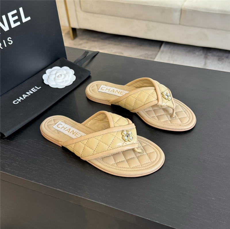 Ch**el tweed beige flats flip flop