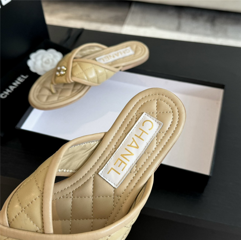 Ch**el tweed beige flats flip flop