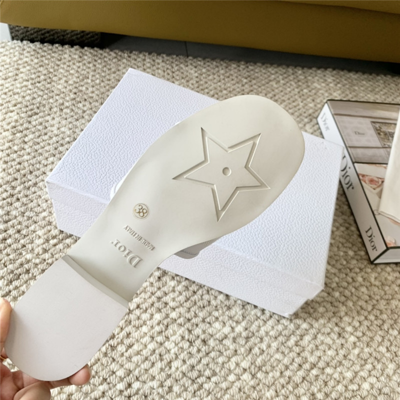 D10r white calfskin dway slide