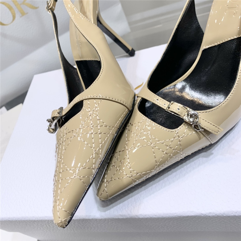 D10r slingback pointed toe pumps beige