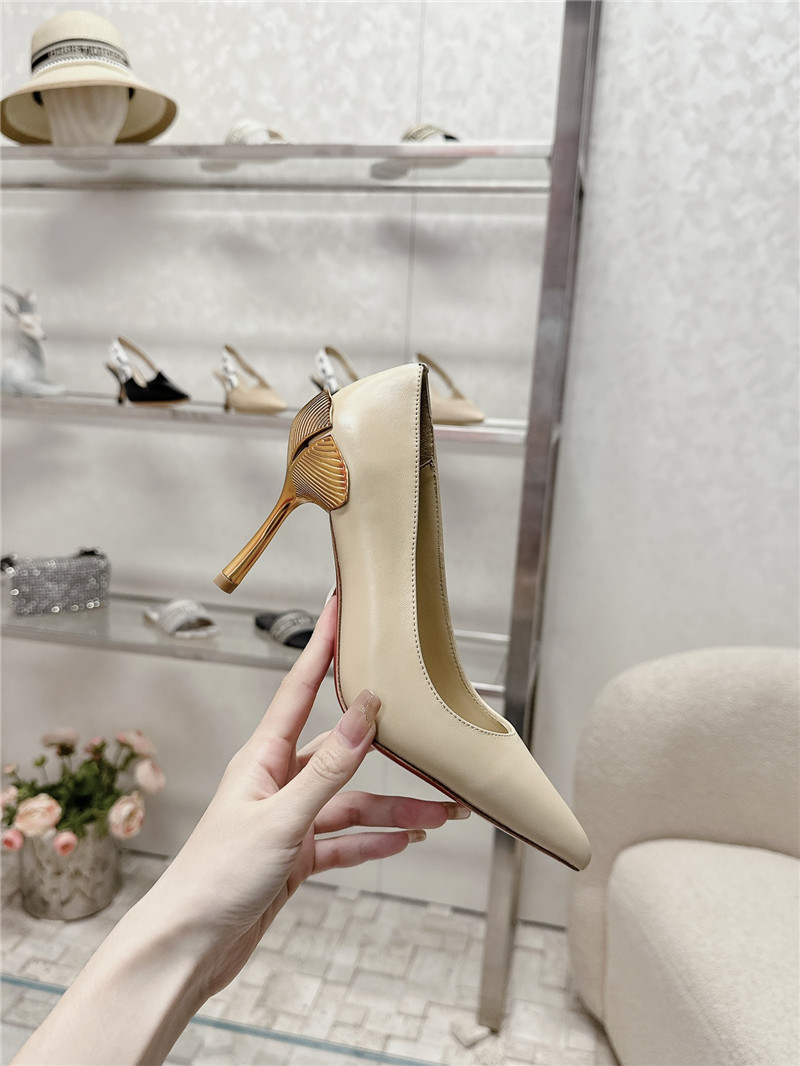 Chr1st1an louboutin ginko 85 leather pump in beige
