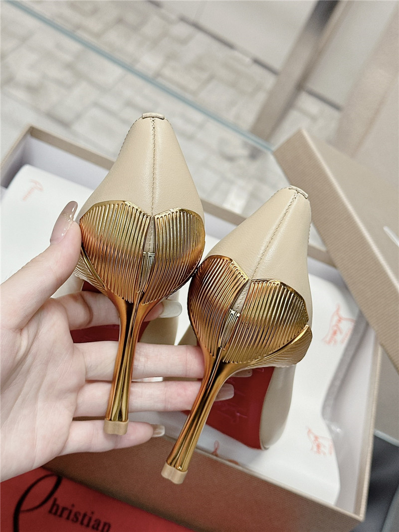 Chr1st1an louboutin ginko 85 leather pump in beige