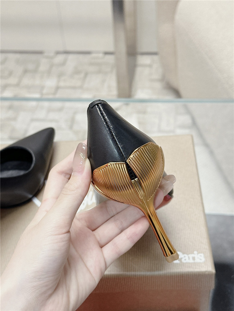 Chr1st1an louboutin ginko 85 leather pumps in black