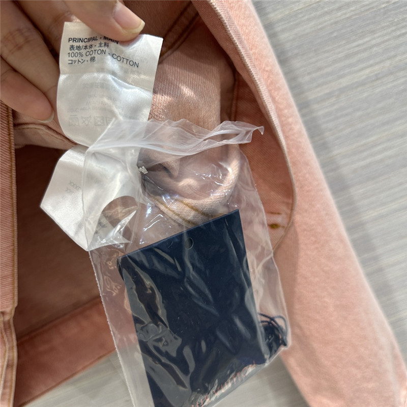 l0vis Vvtt0n embroidered accent light pink denim jacket