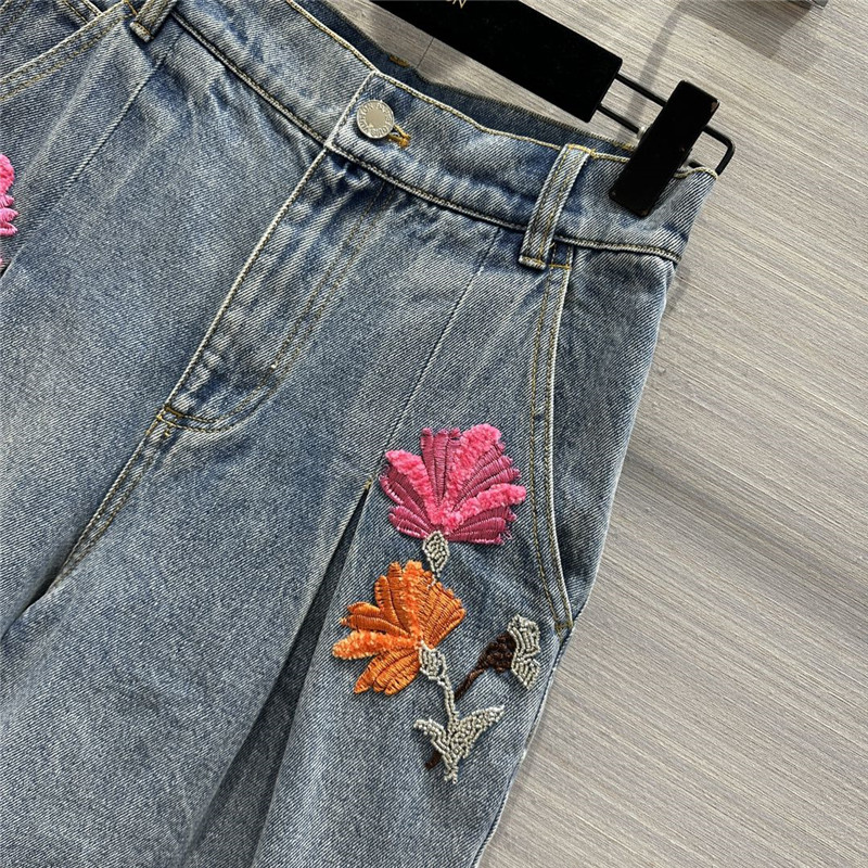 l0vis Vvtt0n lv denim shorts replica clothes