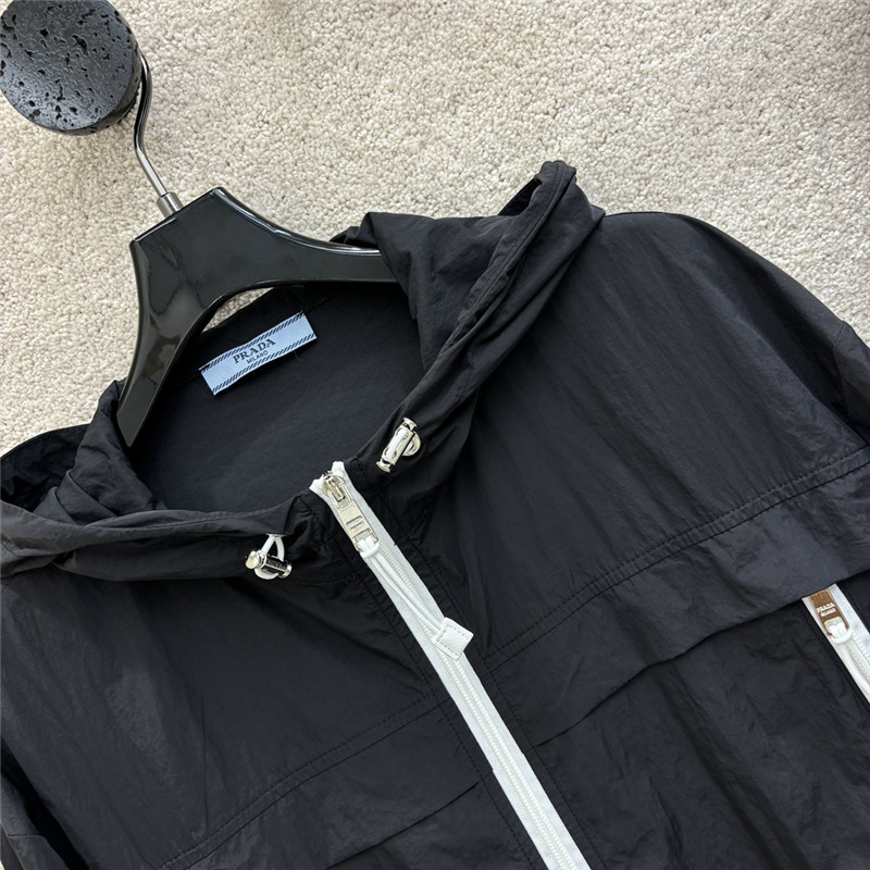 Pra*a contrast color sun protection casual suit replica clothing