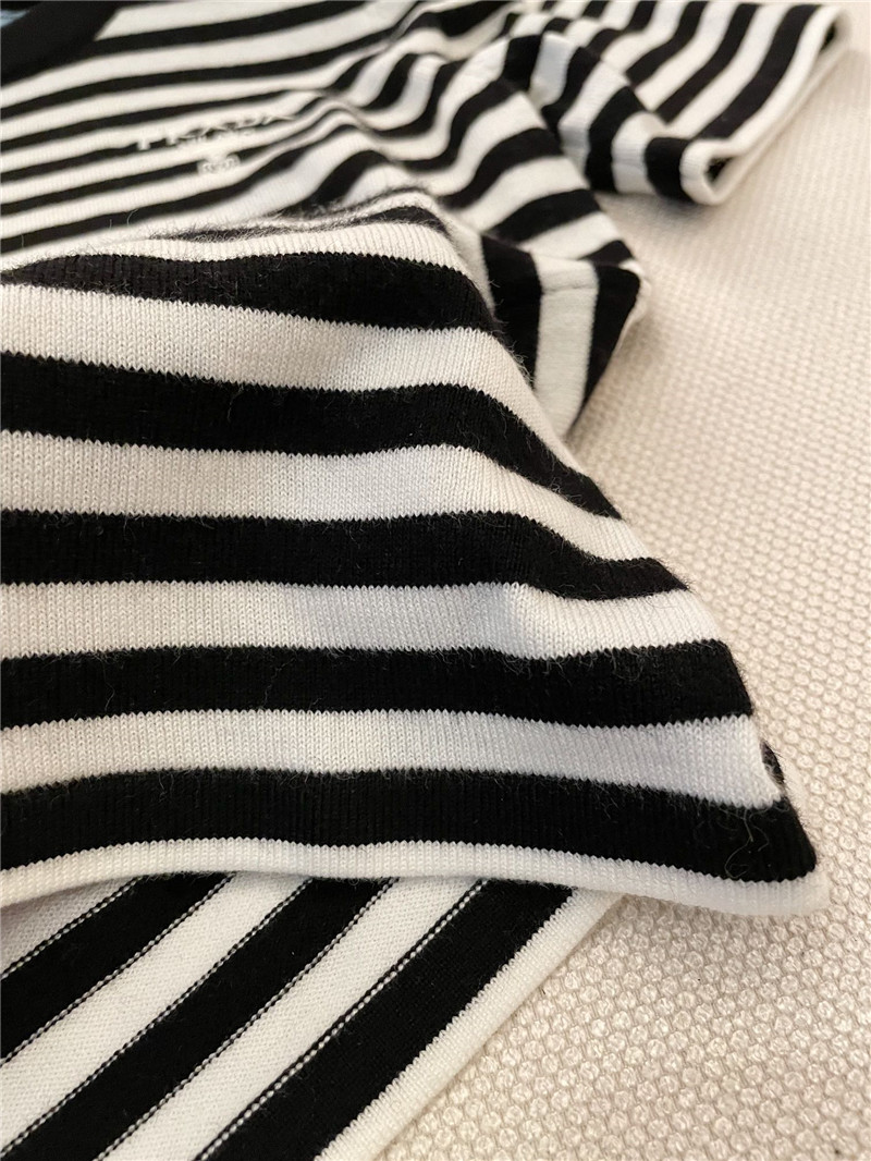 Pra*a new t-shirt replica designer clothing websites