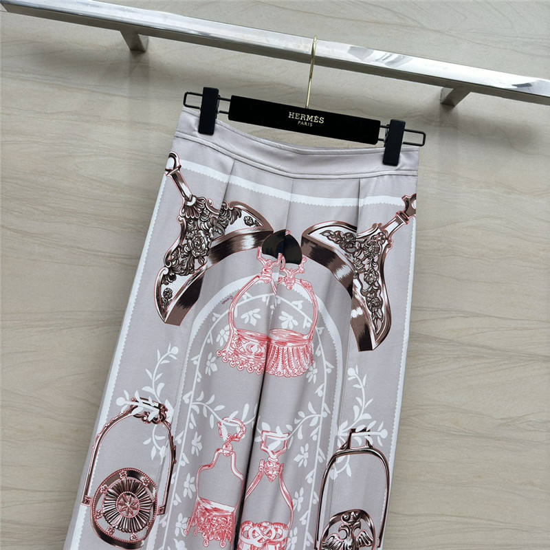H**me5 chain saddle print silk trousers replica clothes