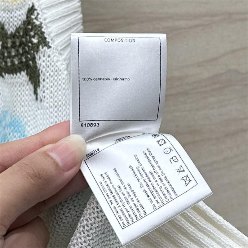 Ch**el colorful jacquard knitted vest