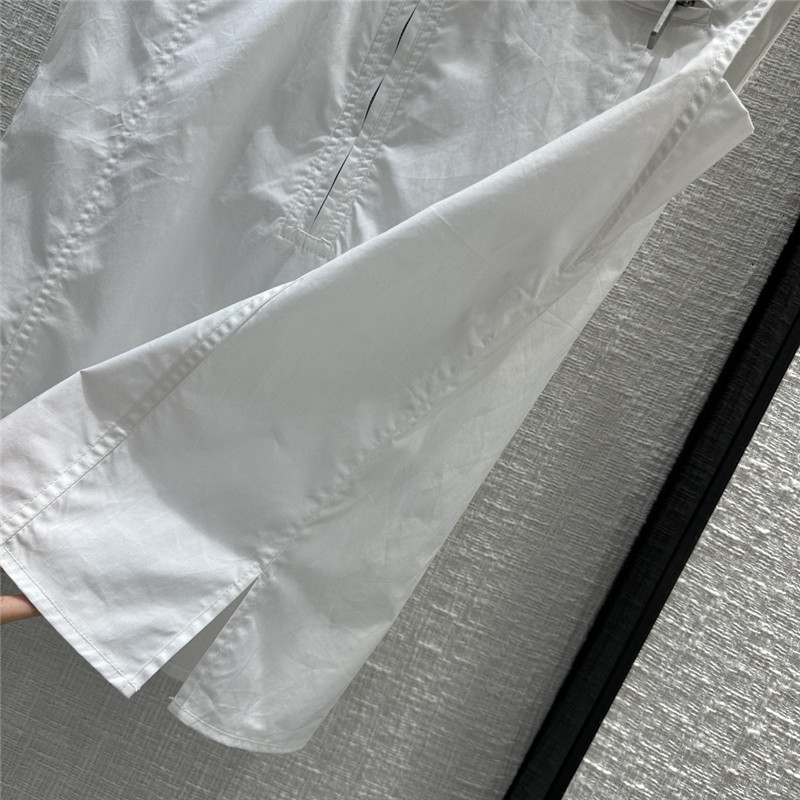 Bv*b*rry zipper stand collar sleeveless shirt replica clothing