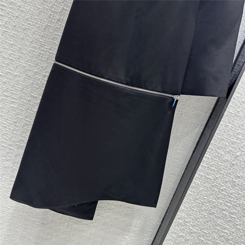 a1exa*der Mcqv*en slit hip skirt replica clothes