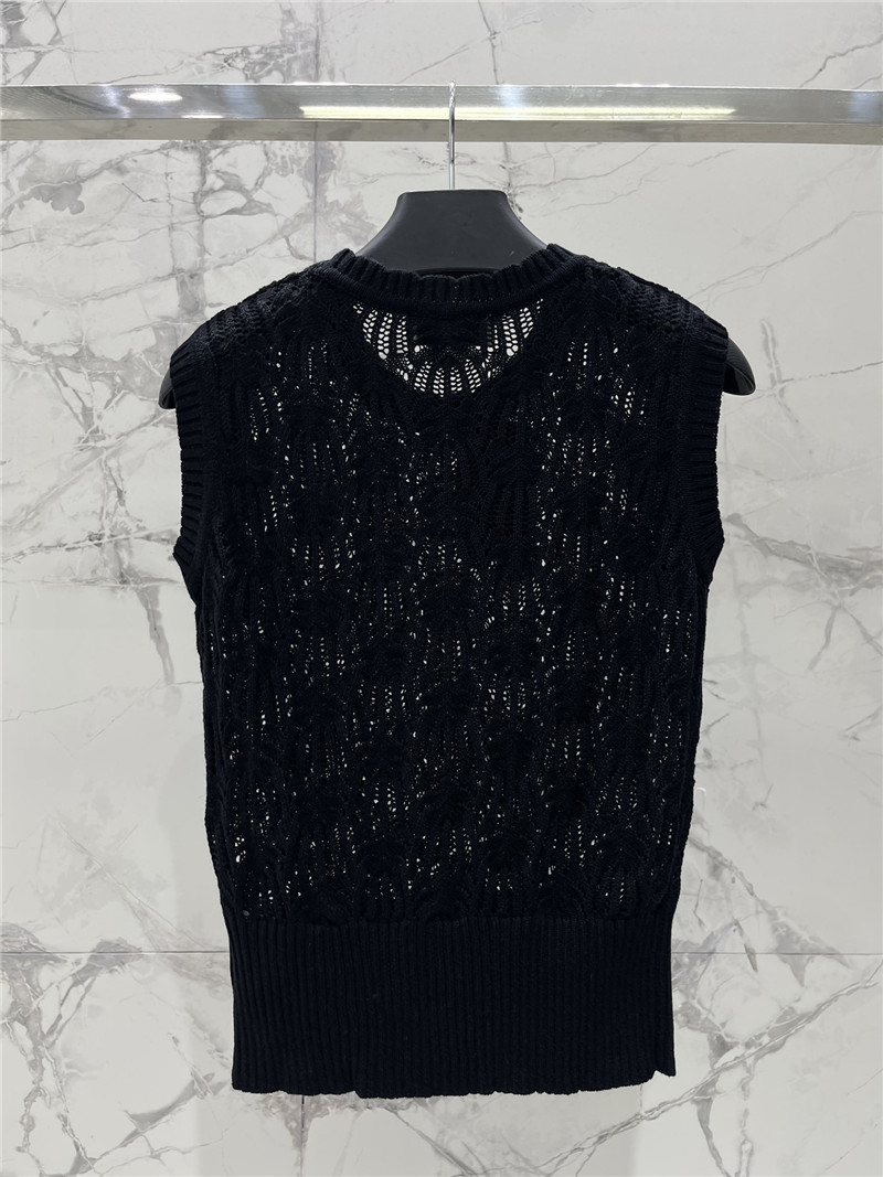 D10r hollow crochet crew neck knitted vest replica clothing sites