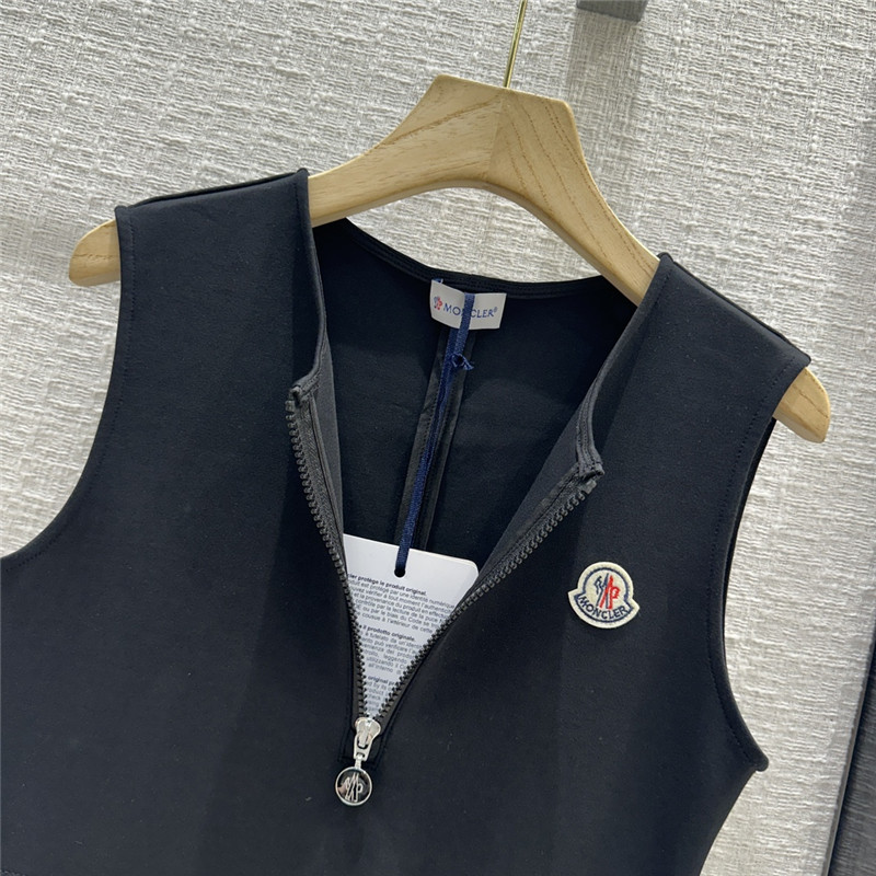 Moncler sporty vest dress replica clothing sites