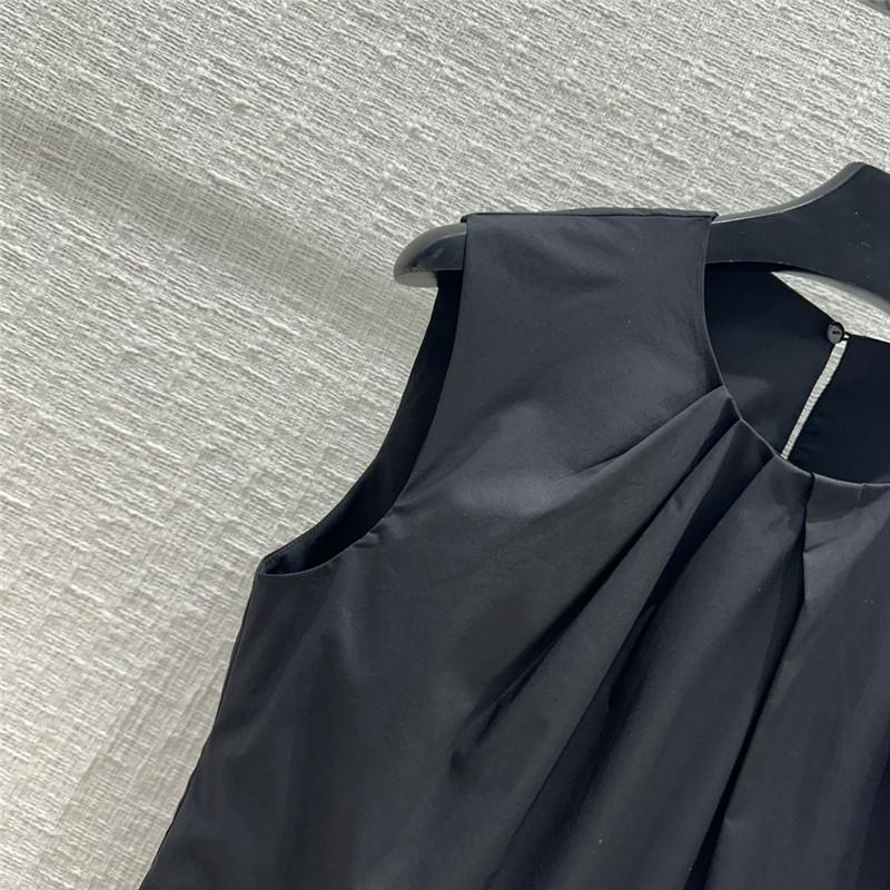 Moncler ruffled round neck sleeveless dress replica clothing