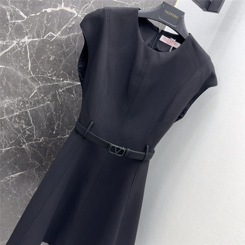 Va1e*ntin0 v-shaped belt short-sleeved dress replica clothes