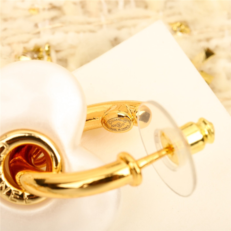 Ch**el love double c earrings