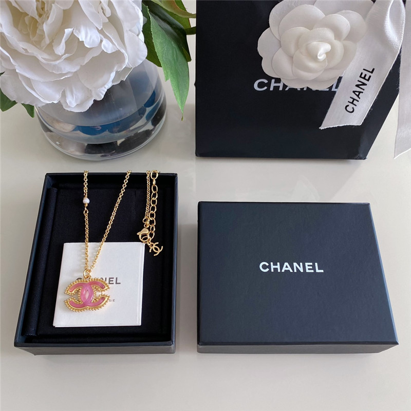 Ch**el pink glass double c necklace